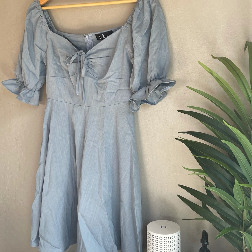 Dress - Picture 2 of 2